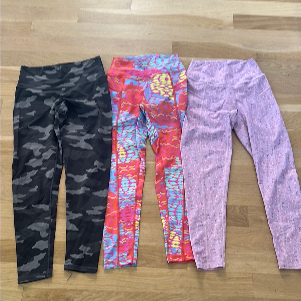 Stylish Leggings Set - Camouflage, Multicolor, and Pink Aerie CLS
